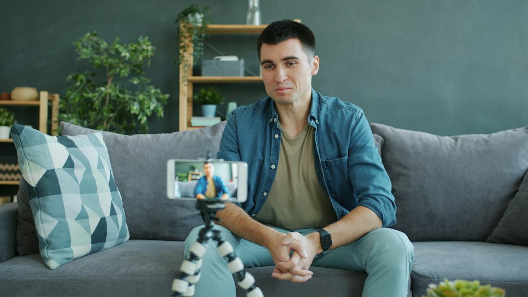 Why Realtors Should Use Social Media Influencers to Build Their Brand