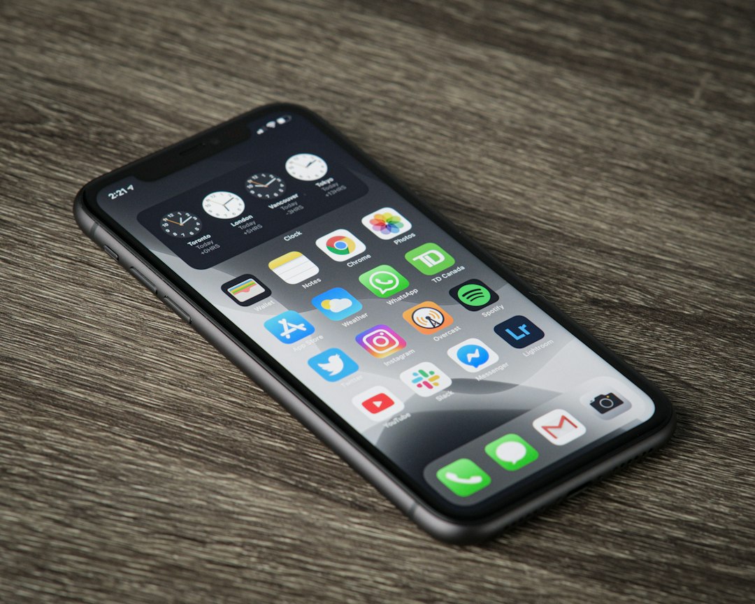 iPhone or Android? What America’s Most Powerful CEOs Actually Carry