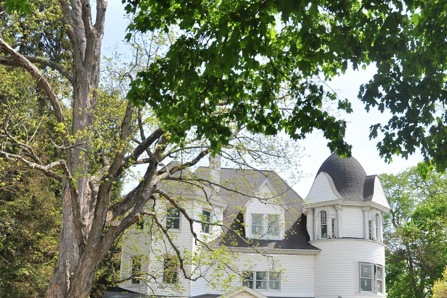 Connecticut Just Put Pocket Listings on Paper. Sellers Now Have to Sign to Stay Private.