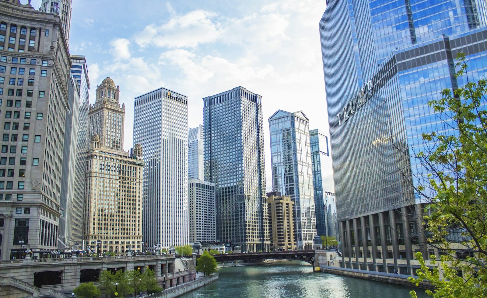 70 Investors Say Their $200 Million Was Pledged Without Permission. Chicago’s Loop Office Buyer Faces a Reckoning.