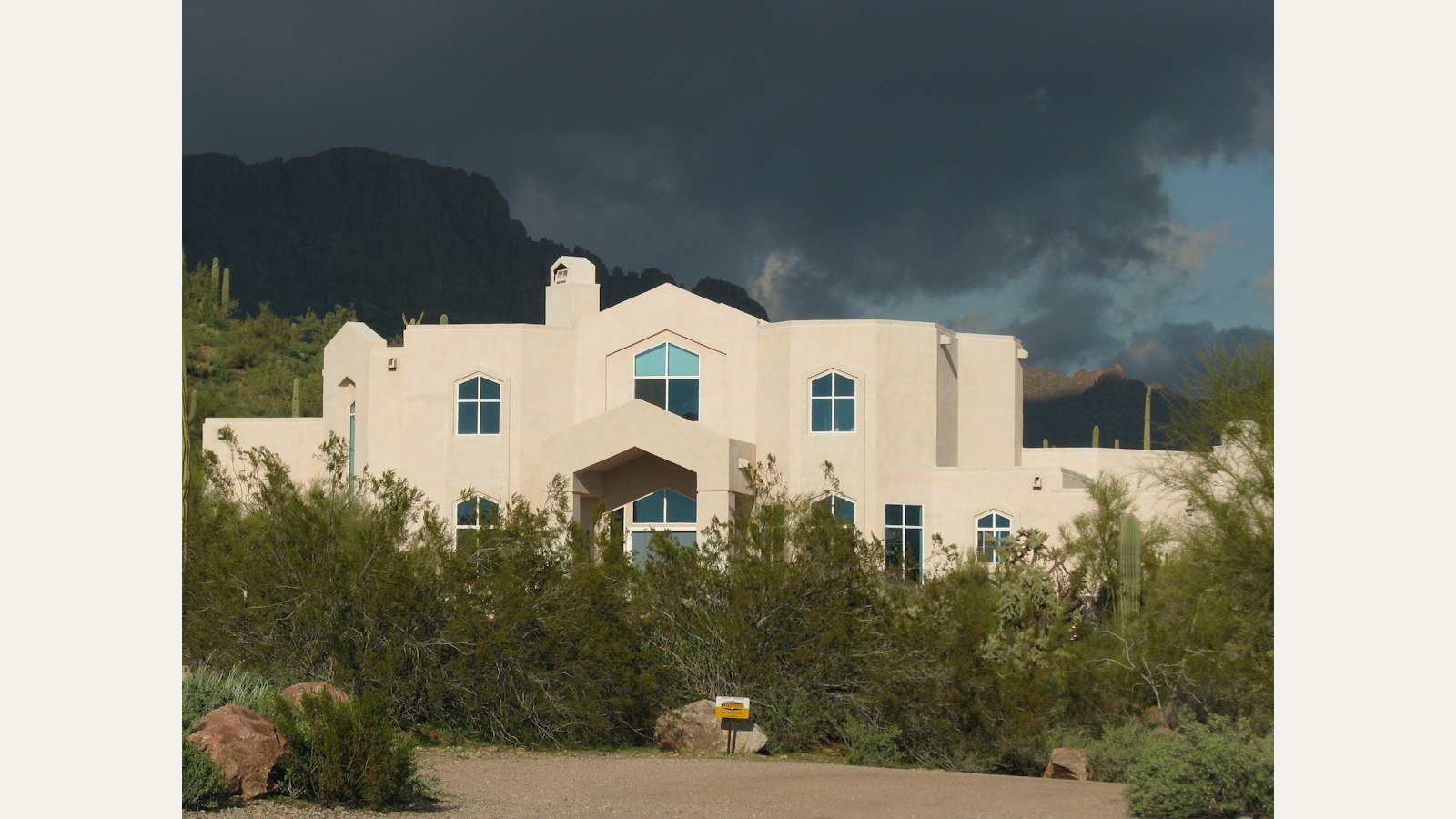 Two in Three Las Vegas Sellers Are Paying Buyers to Close. The Market Has Flipped.