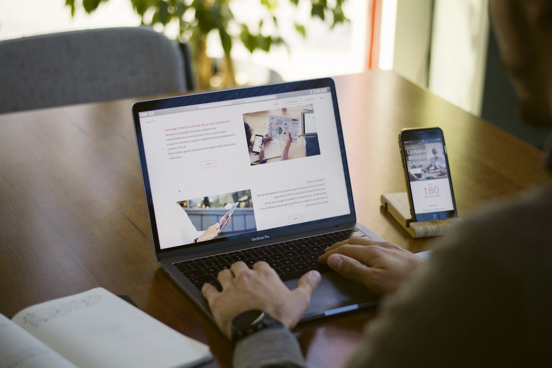 A Cellphone and an MLS Login Aren’t Enough: The Technology Every Realtor Needs to Build a Real Business