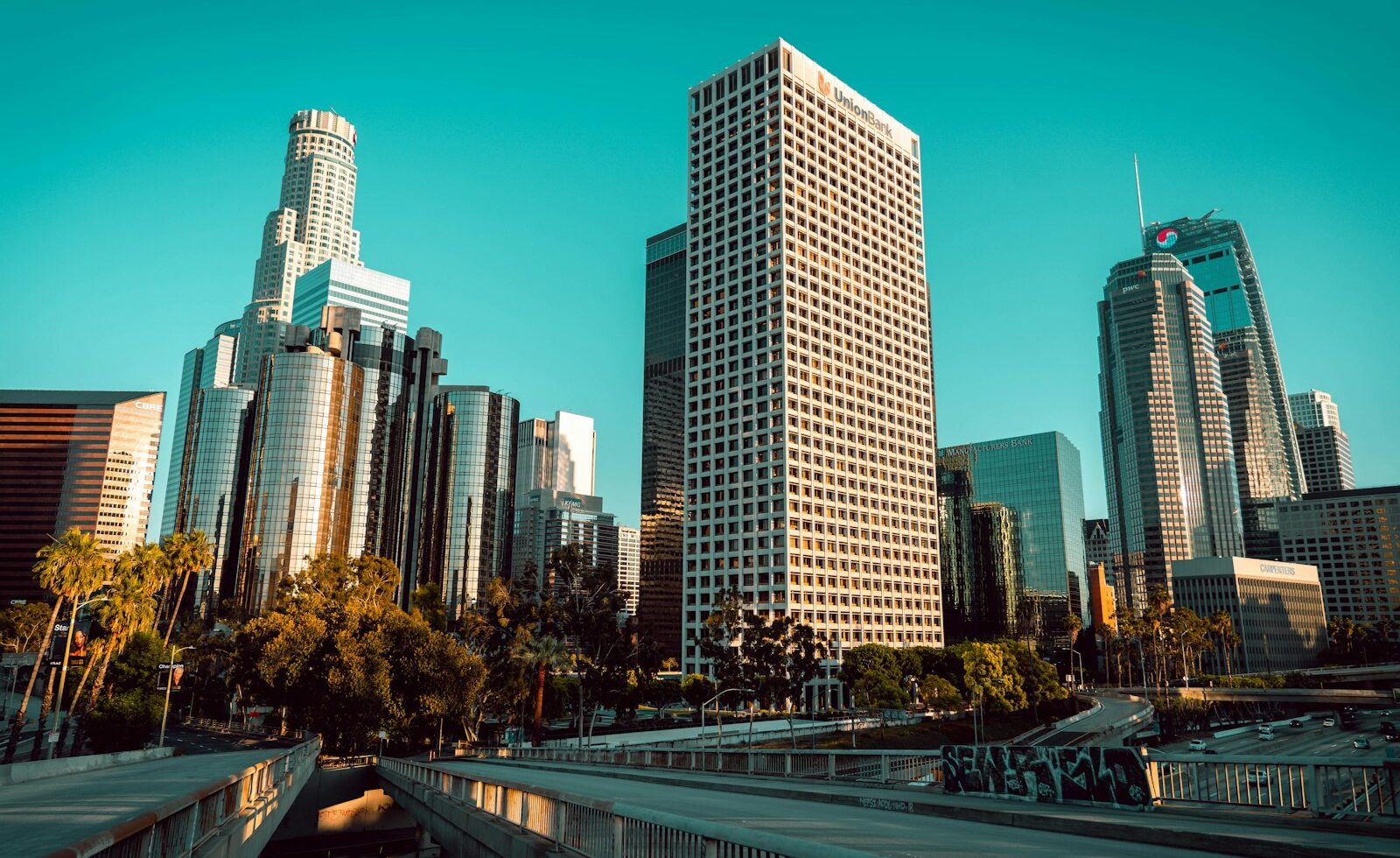 A $290 Million Loan on an LA Tower Reportedly Sold for $115 Million. The Discount Is Only the Beginning.